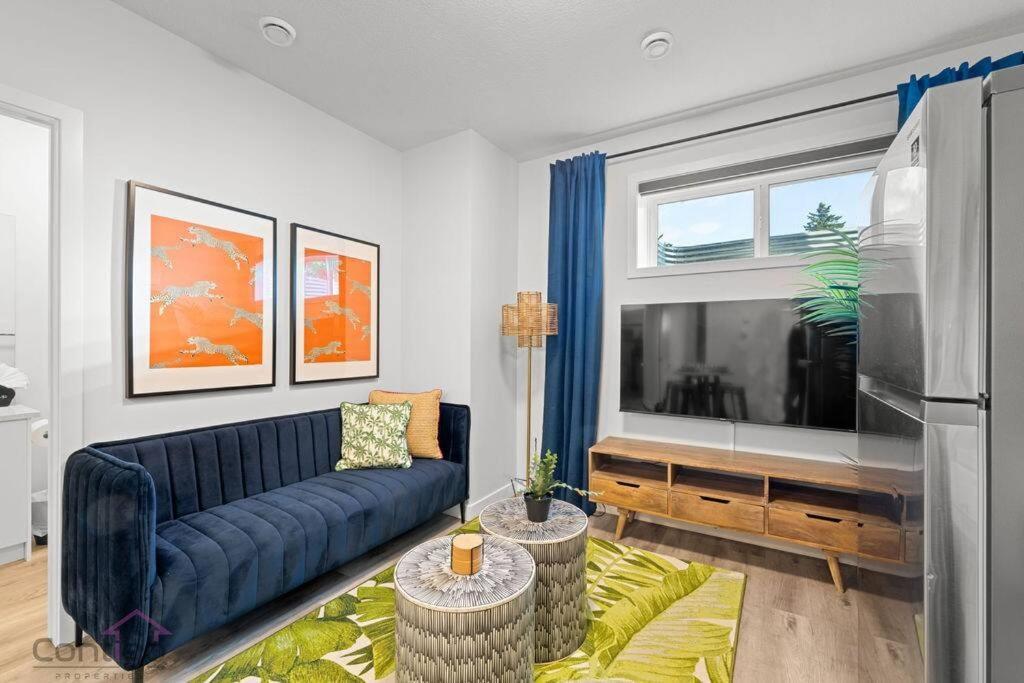 Jungle House, Aircon, Sleeps 8, Near Wem & Dt! *